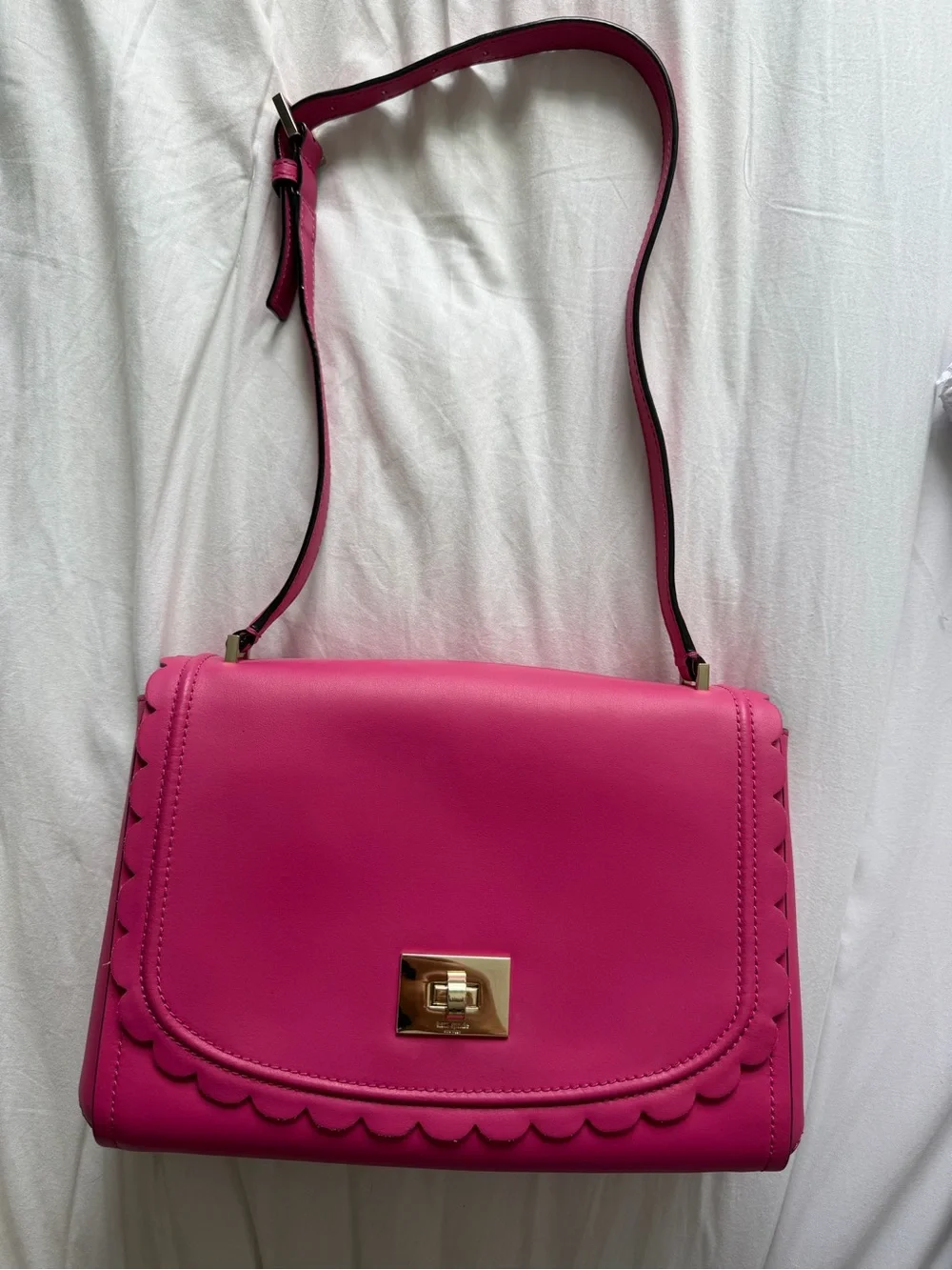 Kate Spade ♠️ Scalloped Maple Court Jazmin Crossbody in hot pink